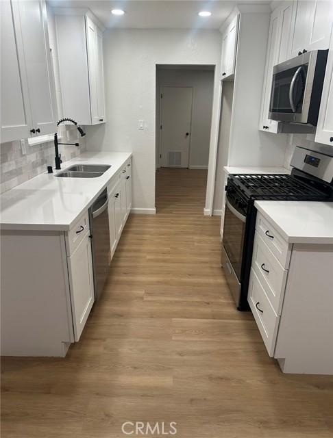 Pine Ridge Avenue, Apple Valley, California 92307