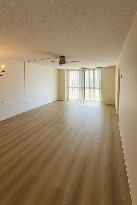 8020 N Sunrise Lakes Dr 112, Sunrise, Floride 33322, États-Unis