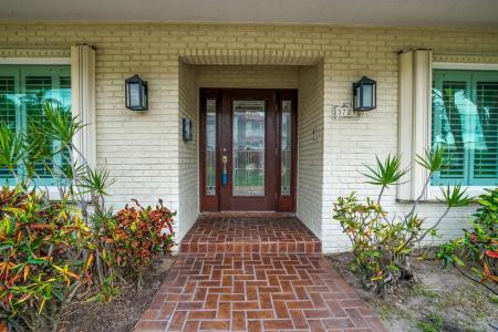 3721 NE 29th Ave, Lighthouse Point, Florida 33064