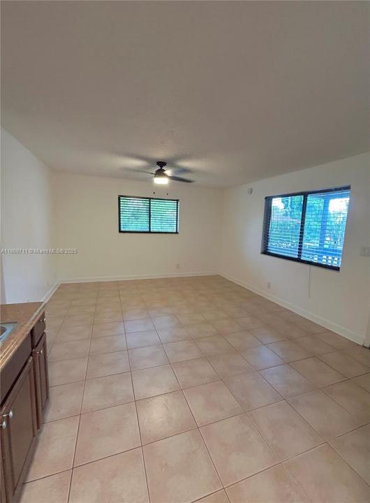 2010 NW 43rd Ter 6, Lauderhill, Florida 33313