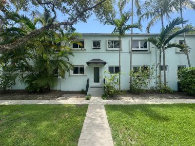 7635 SW 57th Ave 2, South Miami, Florida 33143, USA