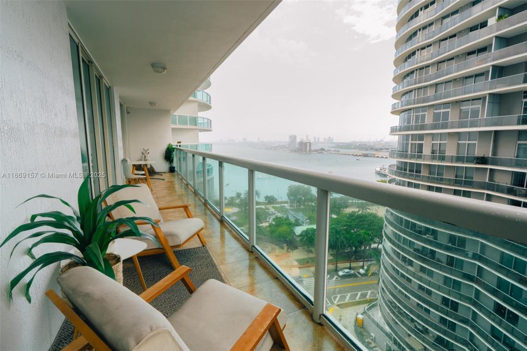 1800 N Bayshore Dr 1412, Miami, فلوريدا 33132, الولايات المتحدة