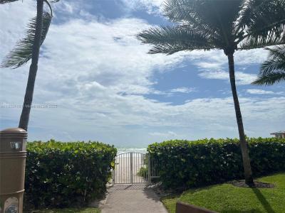 16500 Collins Ave 655, Sunny Isles Beach, Florida 33160, USA