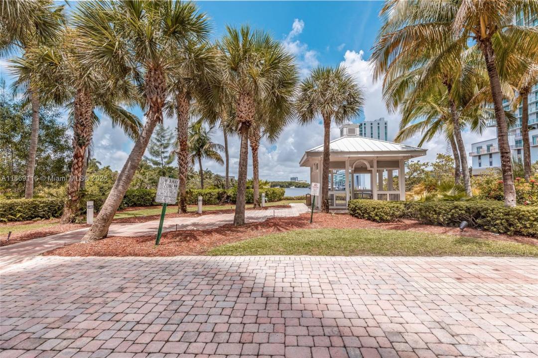 16500 Collins Ave 655, Sunny Isles Beach, 佛罗里达州 33160, 美国