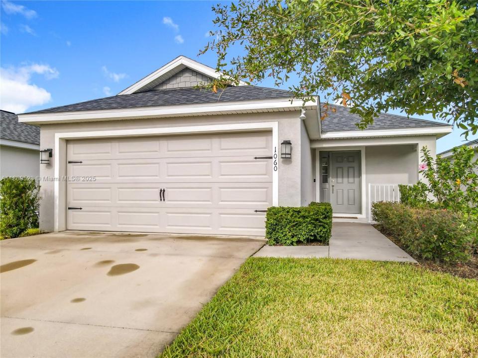 1060 Cascade Drive, Davenport, Floryda 33837, USA
