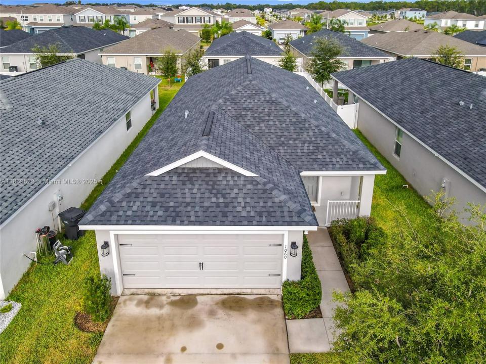 1060 Cascade Drive, Davenport, Floryda 33837, USA