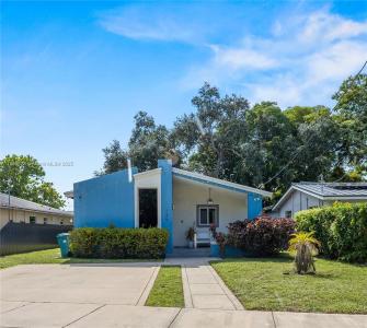 135 NW 6th Ave, Dania Beach, Florida 33004, USA