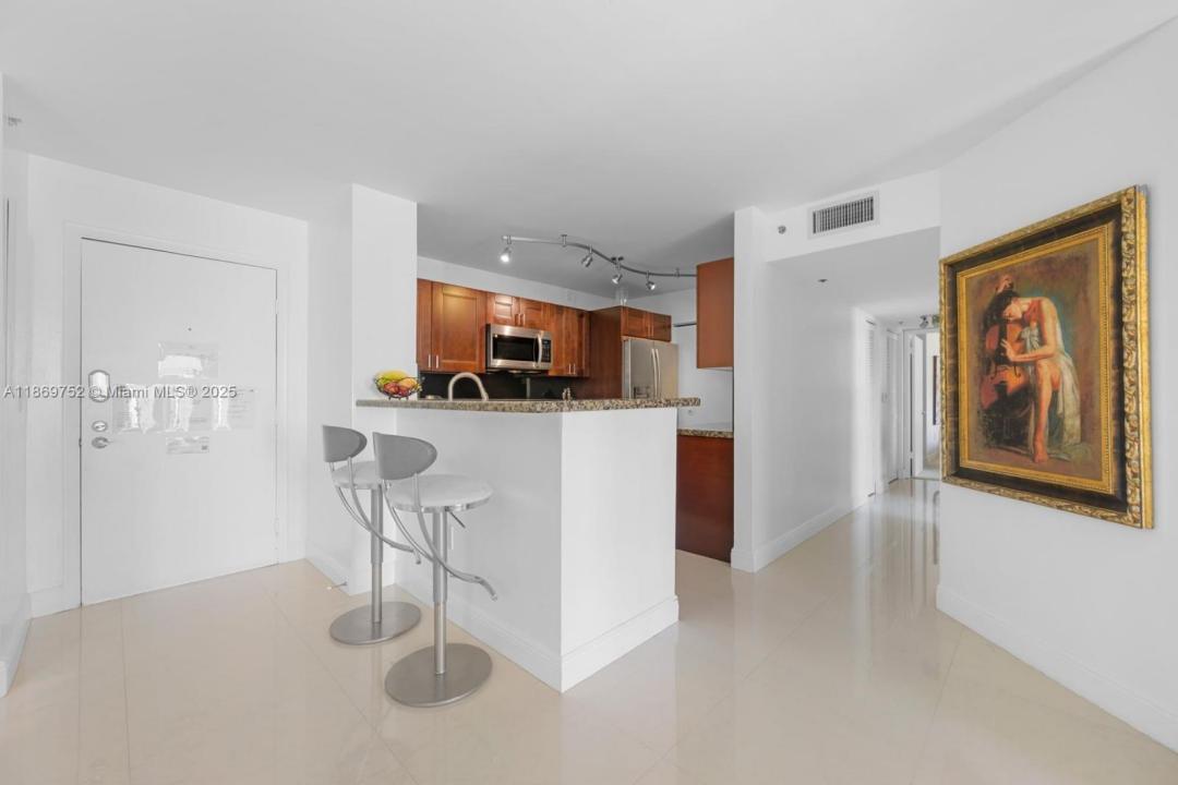 19701 E Country Club Dr 5502, Aventura, فلوريدا 33180, الولايات المتحدة