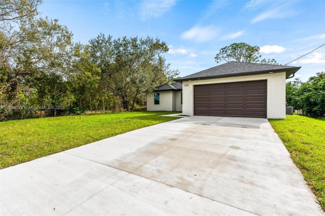 3705 37 SW 37TH ST, Lehigh Acres, 플로리다 33976-421, 미국
