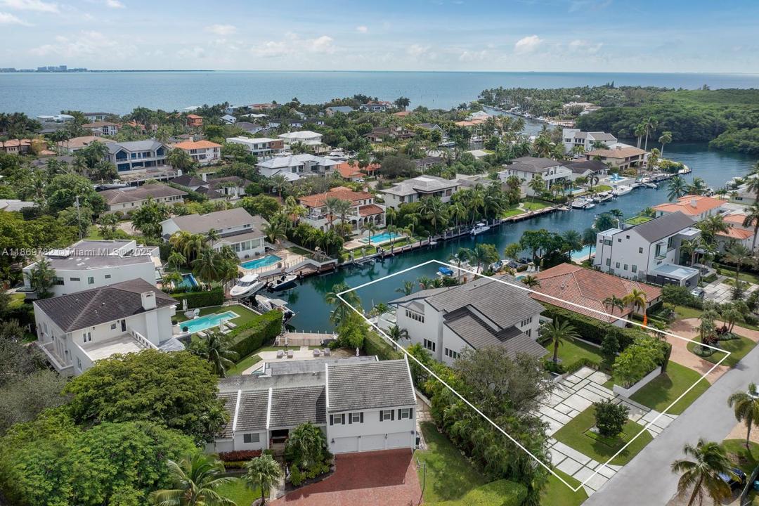 6819 Sunrise pl, Coral Gables, Florida 33133