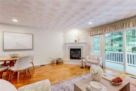 881 Greenwich Avenue 31, Warwick, Rhode Island 02886, Estados Unidos