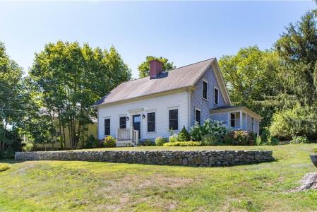 73 Stone Church Road, Little Compton, Rhode Island 02837