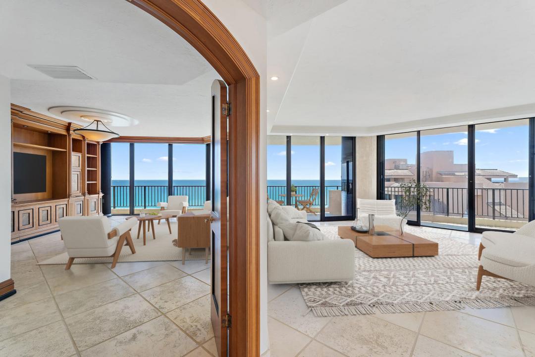 570 Ocean Drive Ph-2, OCEANFRONT @ JUNO BEACH CONDO, Juno Beach, Florida 33408