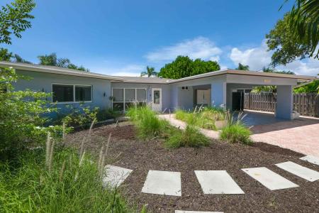 2164 NE 27th Drive, Wilton Manors, Florida 33306