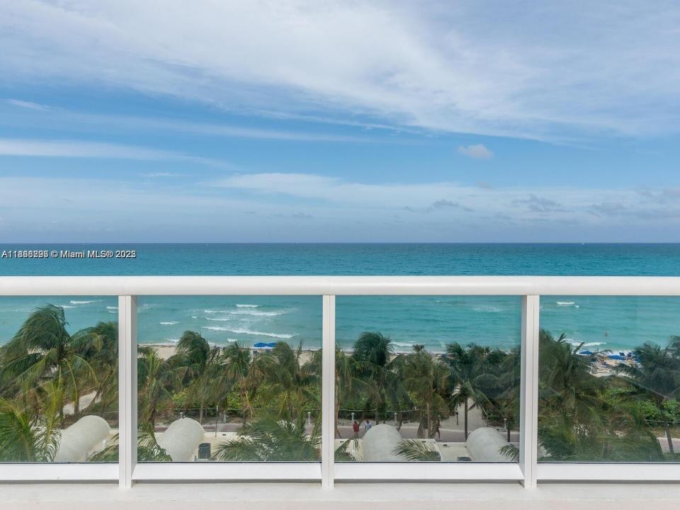 6365 Collins Ave 3010, Miami Beach, Florida 33141, Amerika Birleşik Devletleri