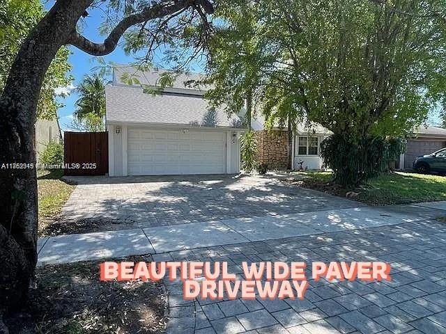 1350 S Fieldlark Ln, Homestead, Florida 33035