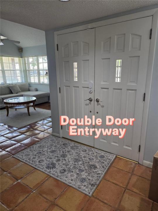 1350 S Fieldlark Ln, Homestead, Florida 33035