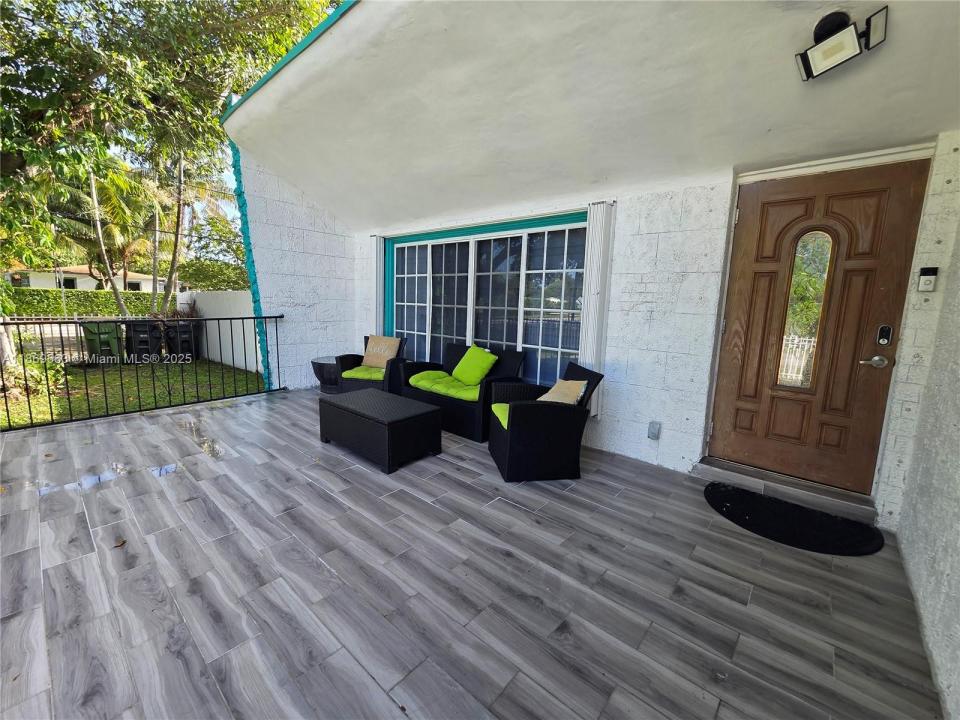 13895 NE 11th Ave, North Miami, フロリダ 33161, アメリカ合衆国