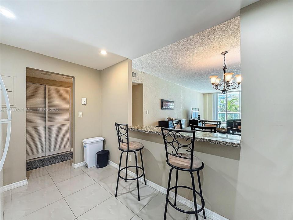 19380 Collins Ave 308, Sunny Isles Beach, Flórida 33160, Estados Unidos