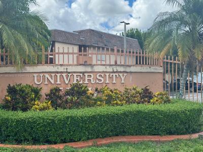 870 SW 129th Pl 209, Miami, Florida 33184, USA