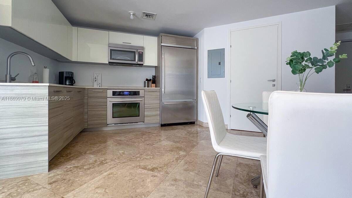 1300 Brickell Bay Dr 3007, Miami, Florida 33131, HOA KỲ