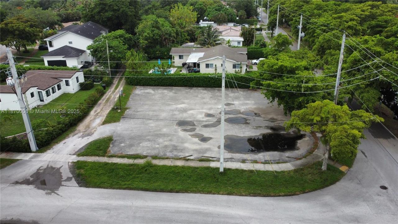 425 Esplanade Dr, Miami Springs, 플로리다 33166, 미국