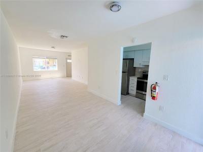 483 NW 84th Ln 483, Miami, Florida 33150, USA