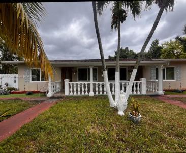 11385 NW 12th Ave, Miami, Florida 33168, USA