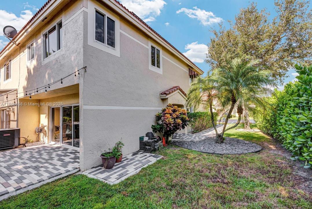 698 Deer Creek Corona Way, Deerfield Beach, Florida 33442, Stati Uniti