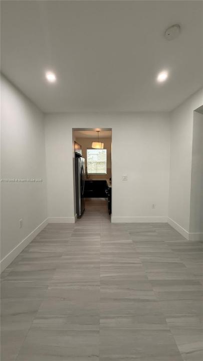 2031 Meridian Ave 6, Miami Beach, Floride 33139, États-Unis