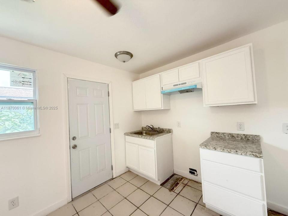 5605 Ninth B, Fort Myers, フロリダ 33907, アメリカ合衆国