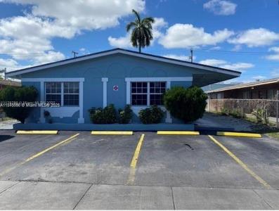 725 NW 4th Ave 3, Fort Lauderdale, Florida 33311, USA