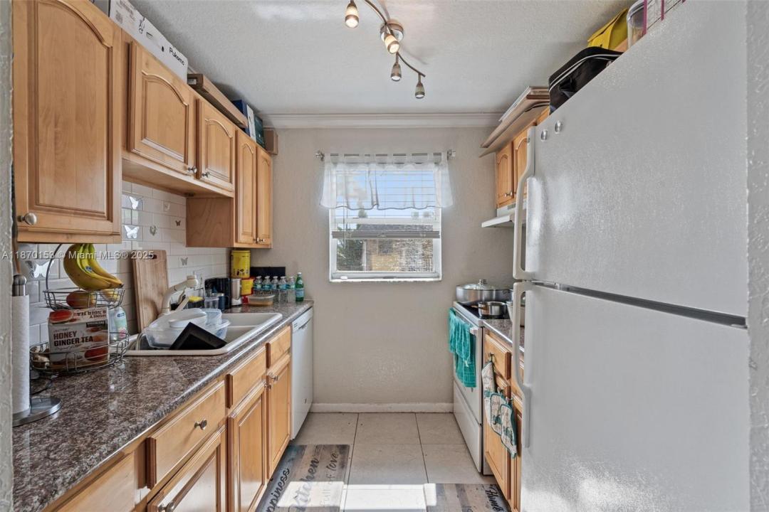 200 Croton Ave 111, Lantana, Florida 33462, Estados Unidos