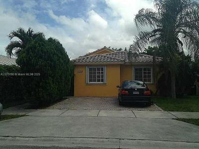 14668 SW 115th Ter, Miami, Florida 33186, USA