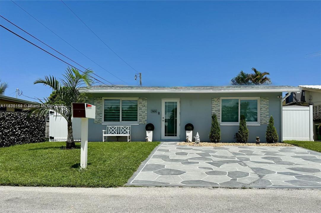 5404 NW 23rd Ter, Tamarac, Florida 33309