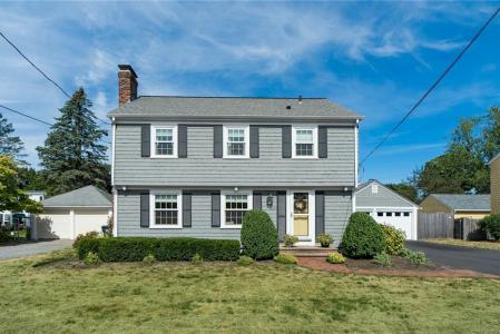 40 Upyonda Way, East Providence, RI 02916, USA