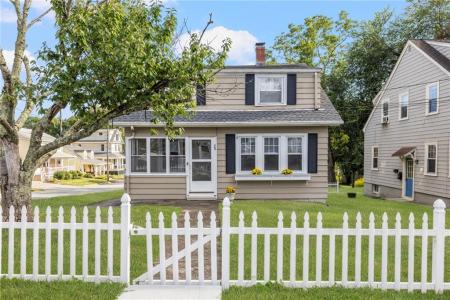 364 Maple Avenue, Barrington, Rhode Island 02806