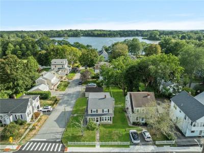 364 Maple Avenue, Barrington, RI 02806, USA