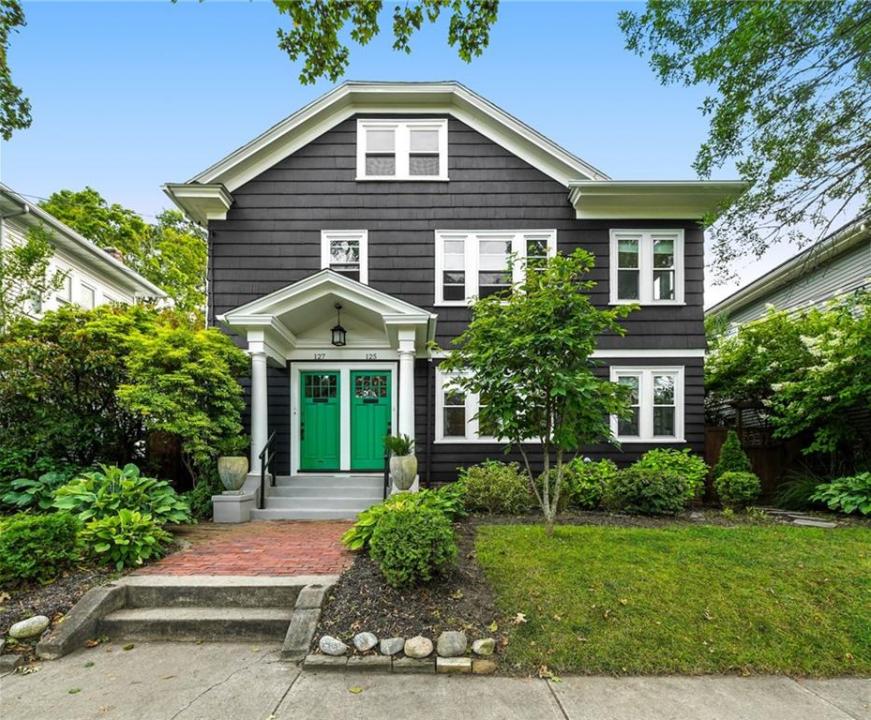 125 EVERGREEN Street, Providence, Rhode Island 02906