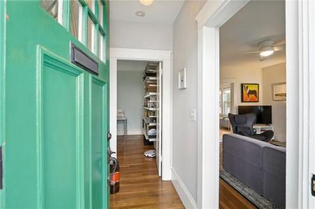 125 EVERGREEN Street, Providence, Rhode Island 02906