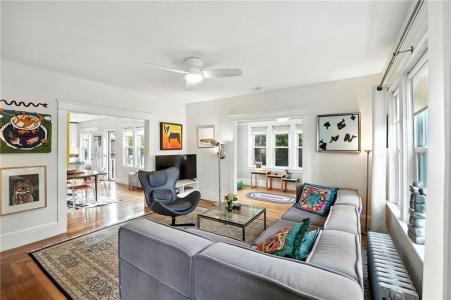 125 EVERGREEN Street, Providence, Rhode Island 02906