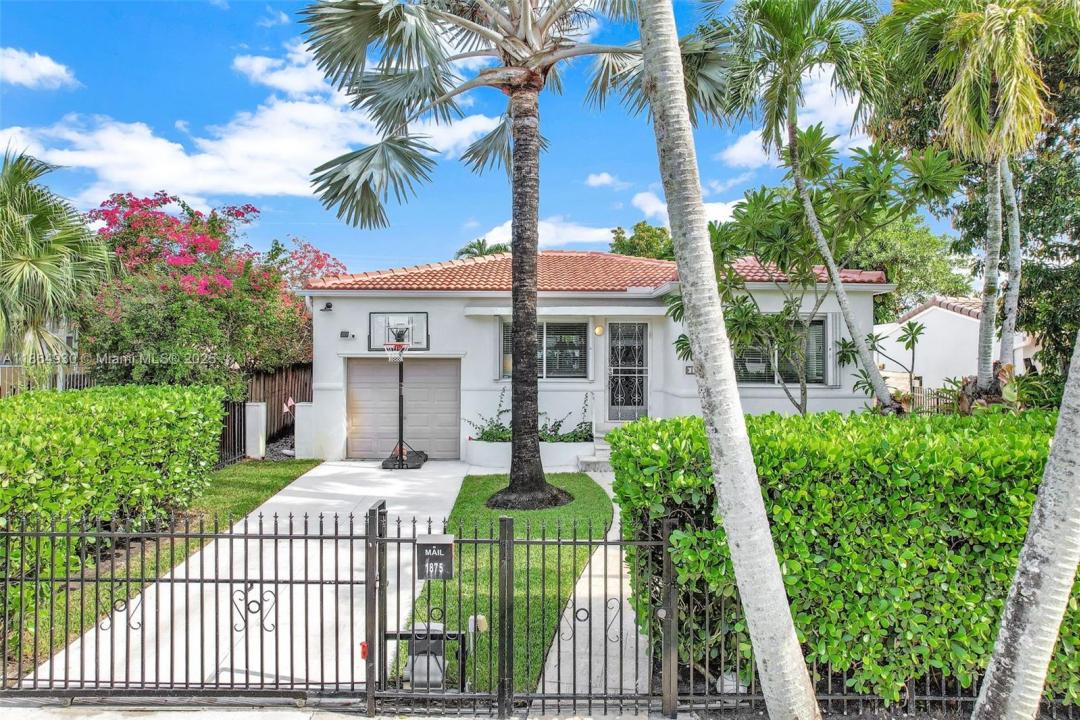 1875 SW 15th St, Miami, Florida 33145