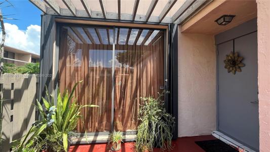 20549 NE 6th Ct, Miami, Florida 33179, USA