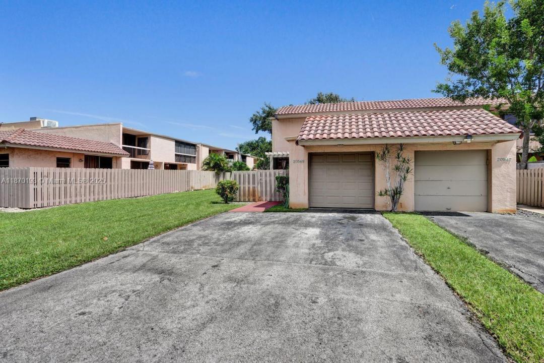 20549 NE 6th Ct, Miami, פלורידה 33179, ארצות הברית של אמריקה 