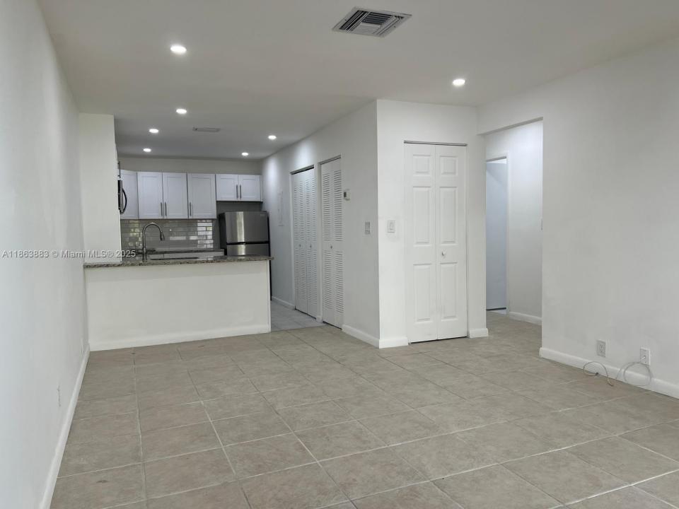 10592 Royal Palm Blvd 10592, Coral Springs, 佛罗里达州 33065, 美国