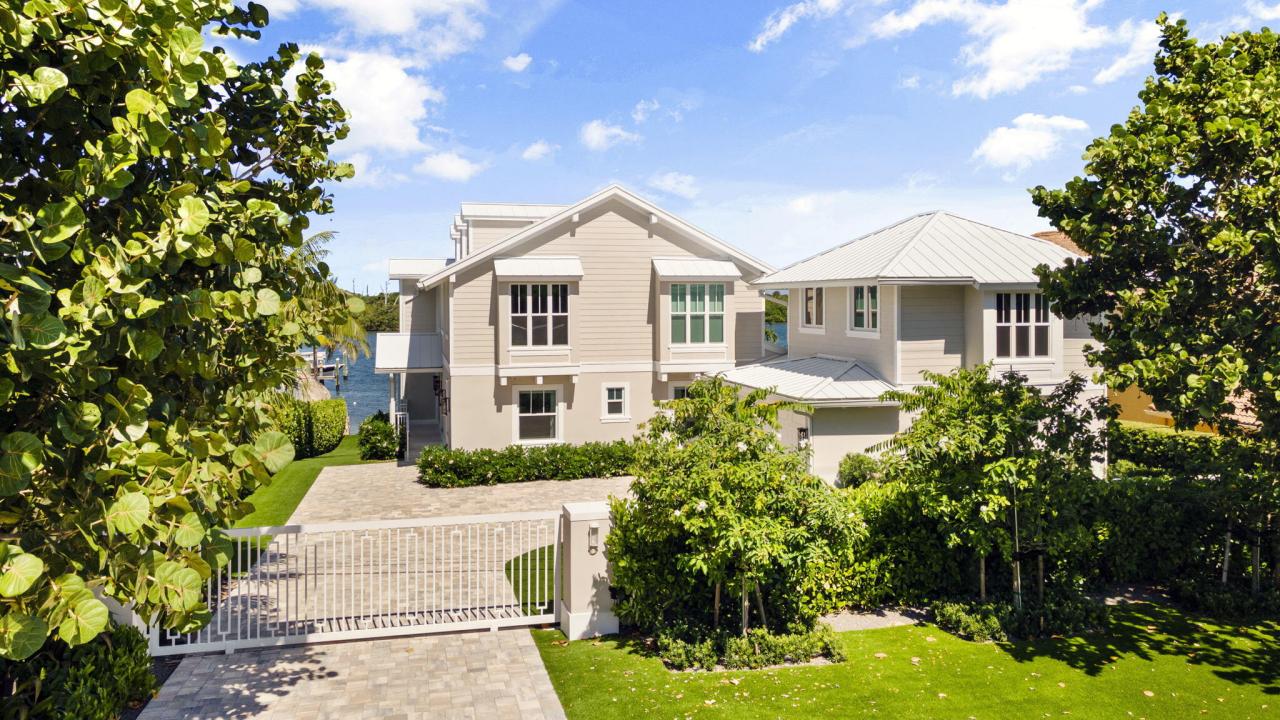 18119 SE Federal Highway, Tequesta, Florida 33469