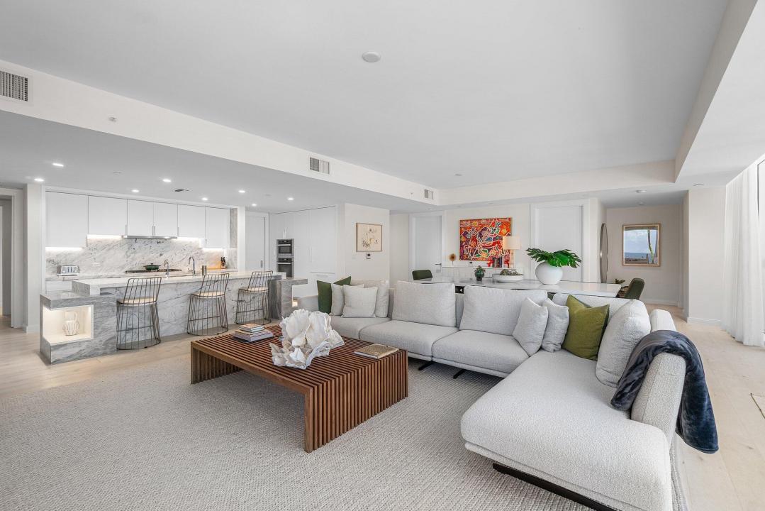 3550 S Ocean Boulevard 4d, 3550 SOUTH OCEAN CONDOMINIUMS, South Palm Beach, Florida 33480