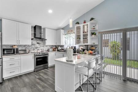 8301 NW 52nd St, Lauderhill, Florida 33351