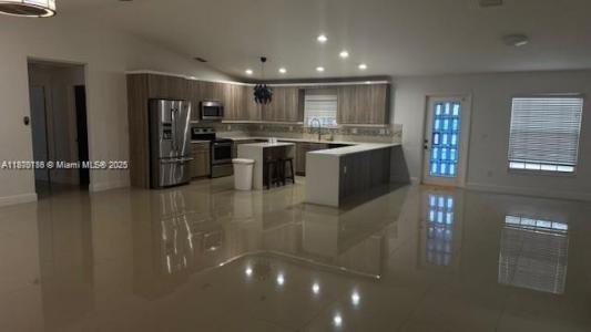 21080 SW 242nd St, Homestead, Florida 33031