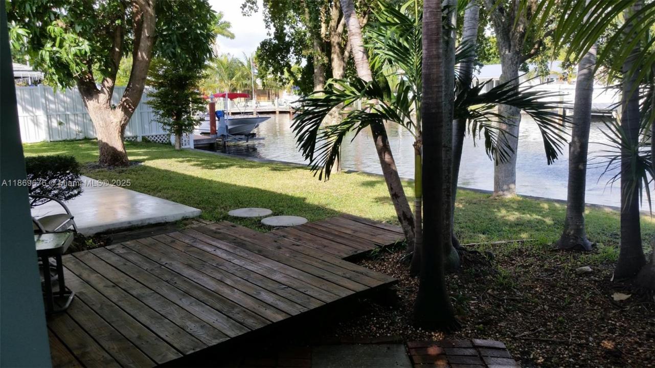 2025 NE 24th St, Wilton Manors, Flórida 33305, Estados Unidos